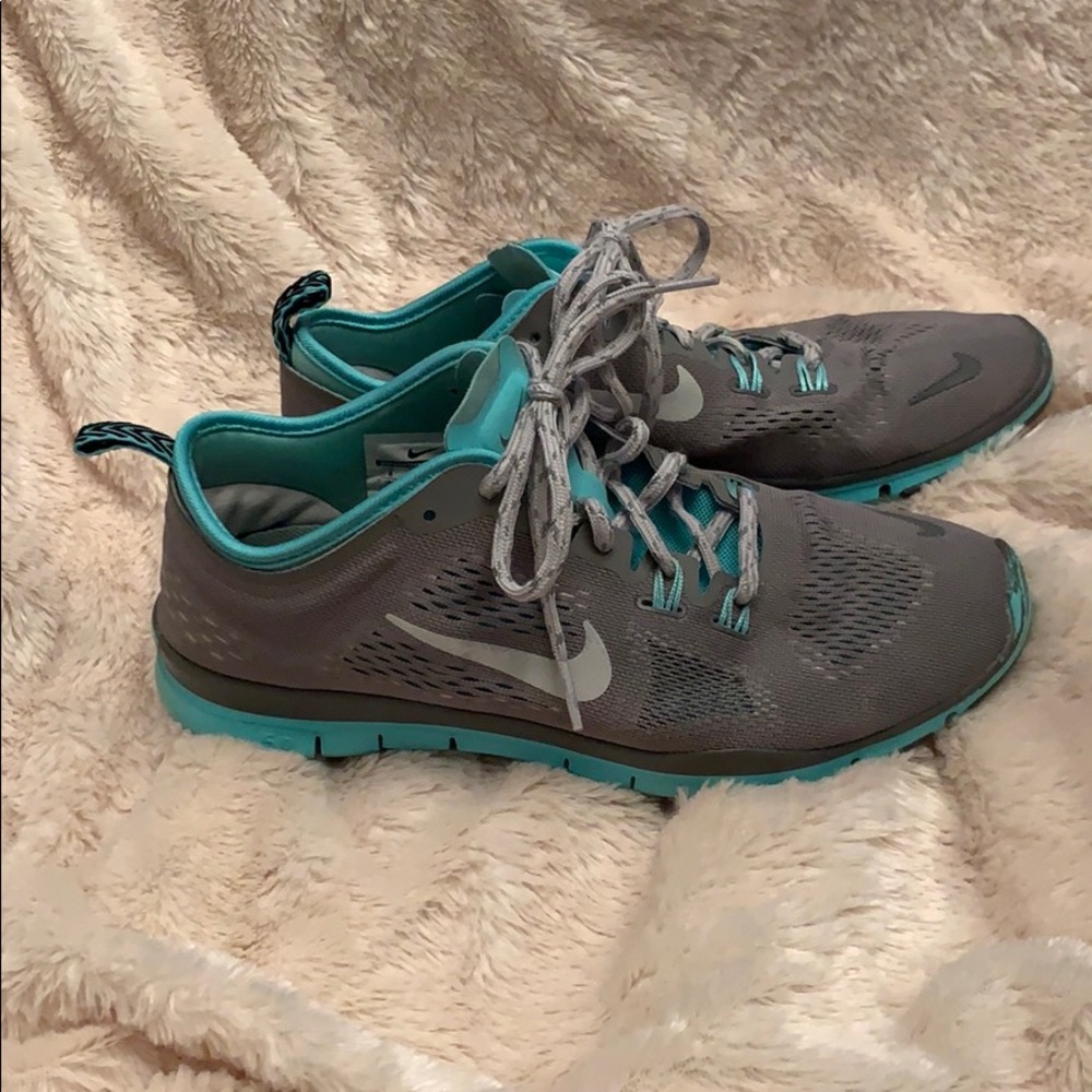 Women’s Nike free 5.0 size 8 - Picture 2 of 8